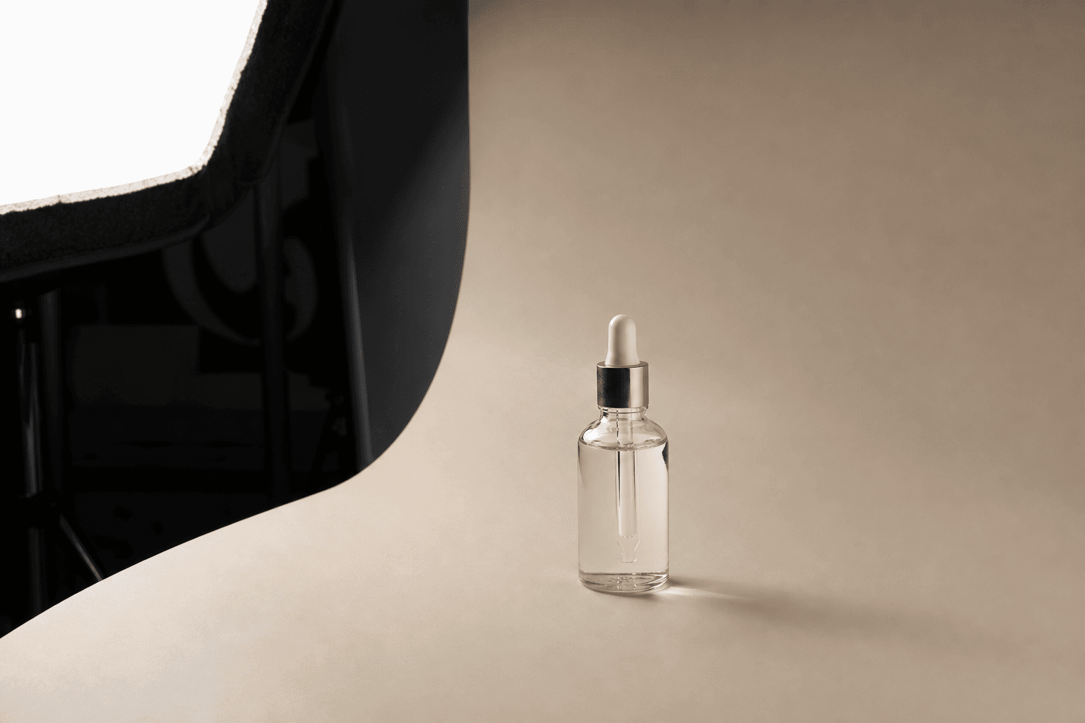 Światło w fotografii produktowej — co wpływa na odbiór produktu?